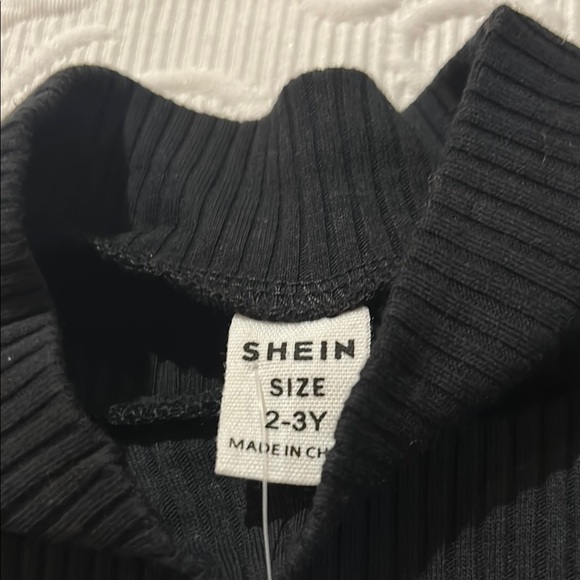 Shein Bundle 2-3 Years. 3 outfits. NWT kids/tiddler - Picture 3 of 14